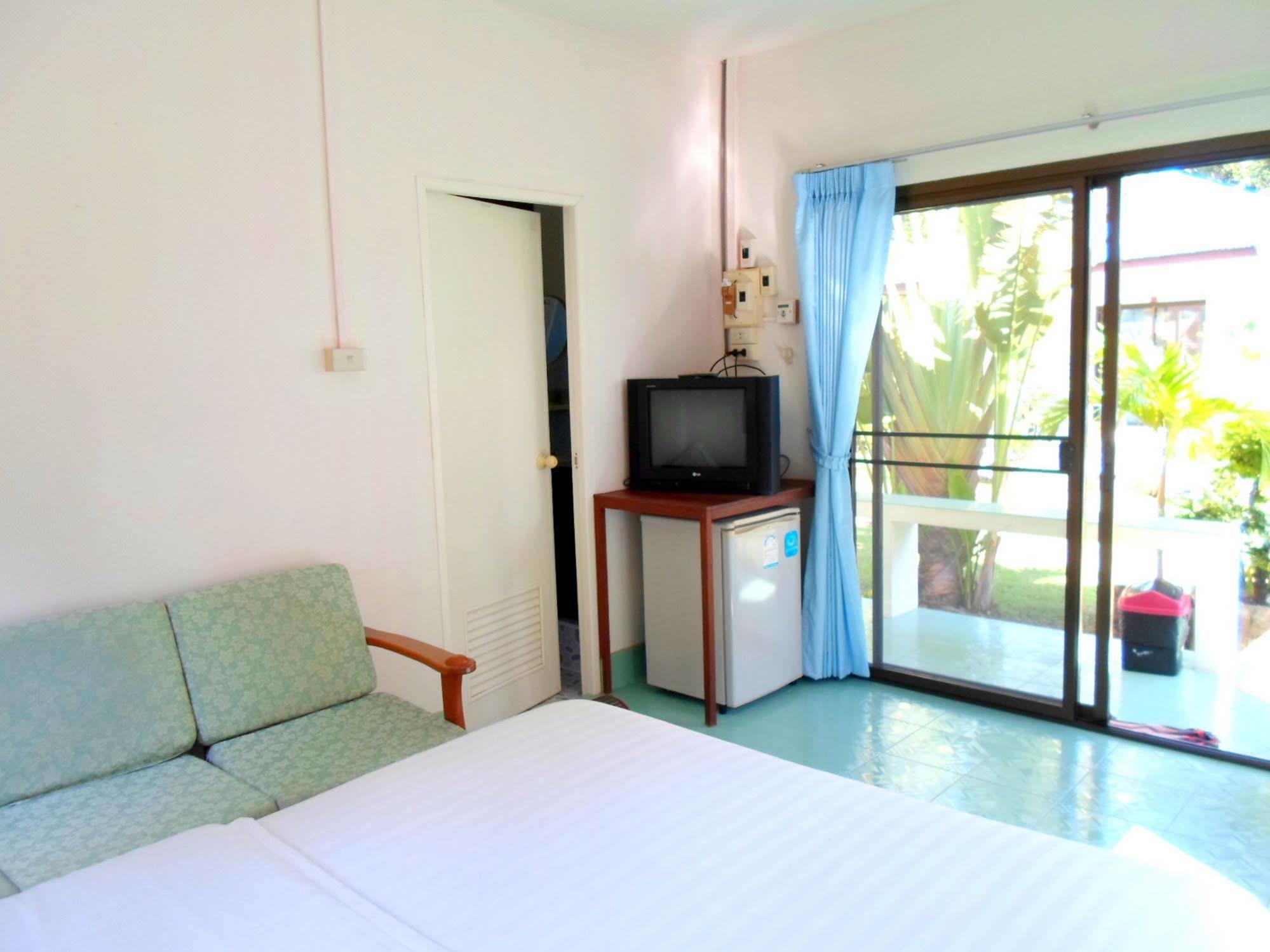 Baan Kuasakul Resort Mae Nam Buitenkant foto