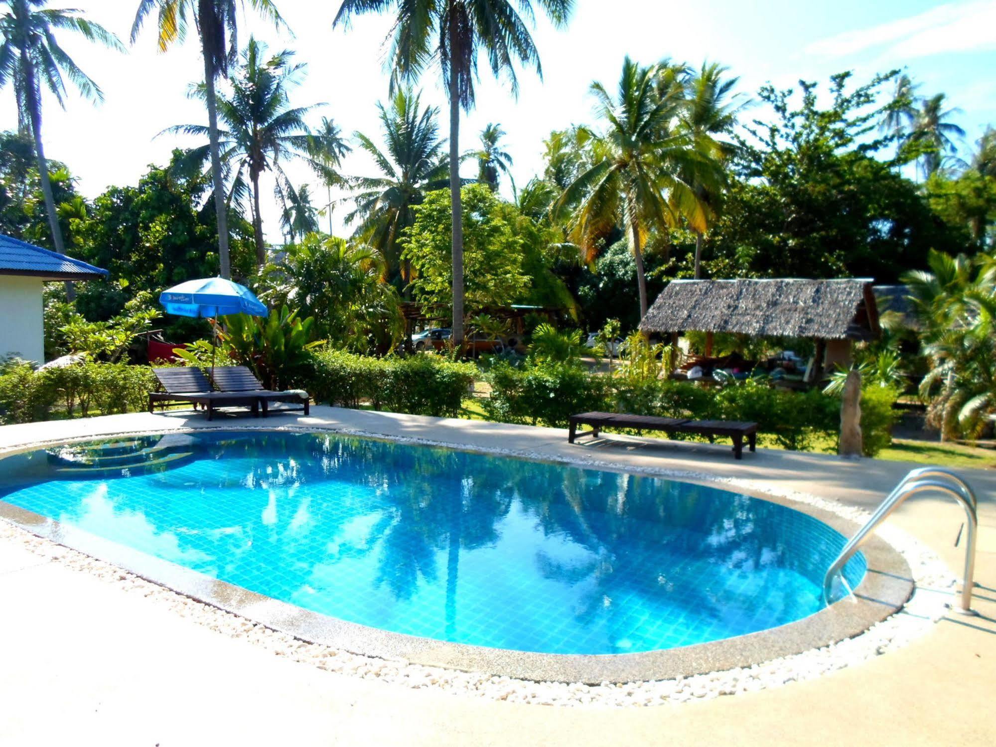 Baan Kuasakul Resort Mae Nam Buitenkant foto